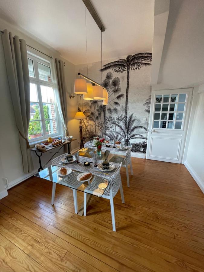 Bed and Breakfast Le Logis D'Anne-Sophie Chuignolles Exterior foto